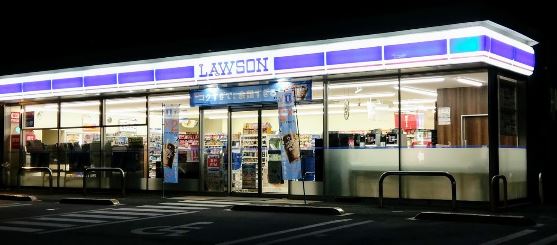 コンビニ　ローソン 甲斐篠原店（コンビニ）まで403m