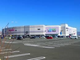 ショッピングセンター　イオンモール甲府昭和（ショッピングセンター）まで3860m