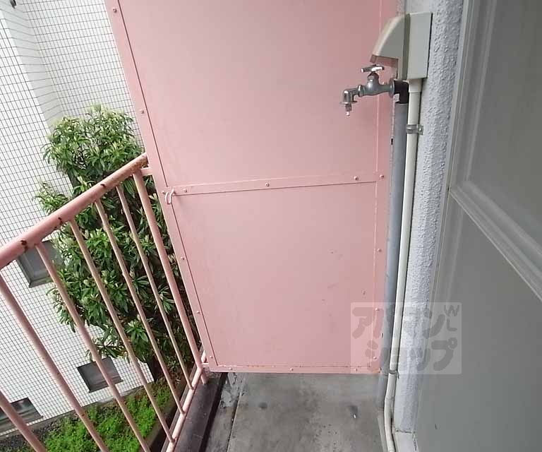 その他部屋・スペース　室外洗濯機置き場