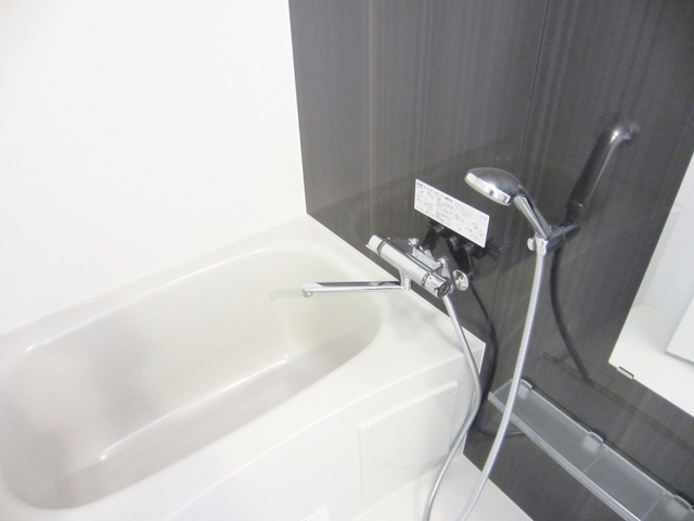 バス・シャワールーム　綺麗な浴室♪