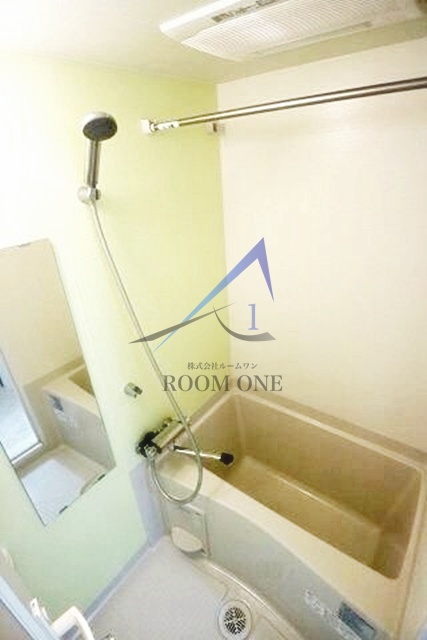 バス・シャワールーム　お風呂です。