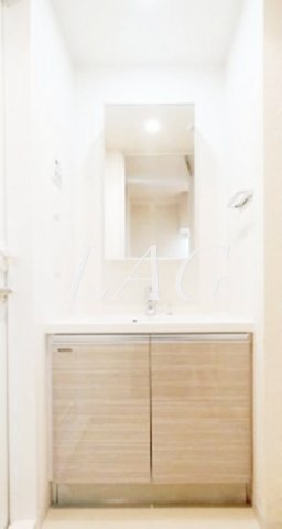 洗面設備　独立洗面台です。