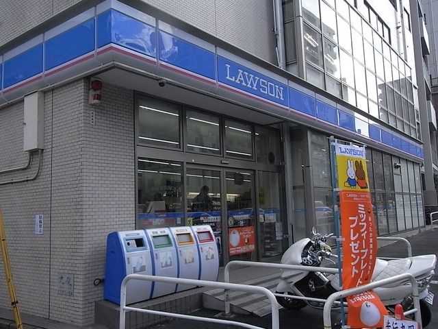 コンビニ　ローソン（コンビニ）まで76m