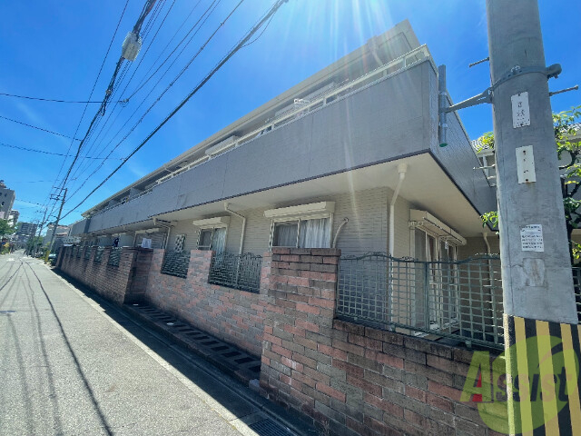 建物外観　芦屋市津知町「ガーデンハイツ芦屋」