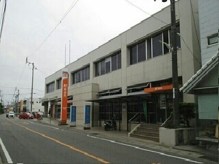 郵便局　松山南郵便局（郵便局）まで450m