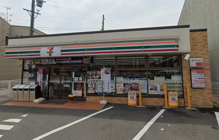 コンビニ　セブン-イレブン 名古屋栄生駅北店（コンビニ）まで900m