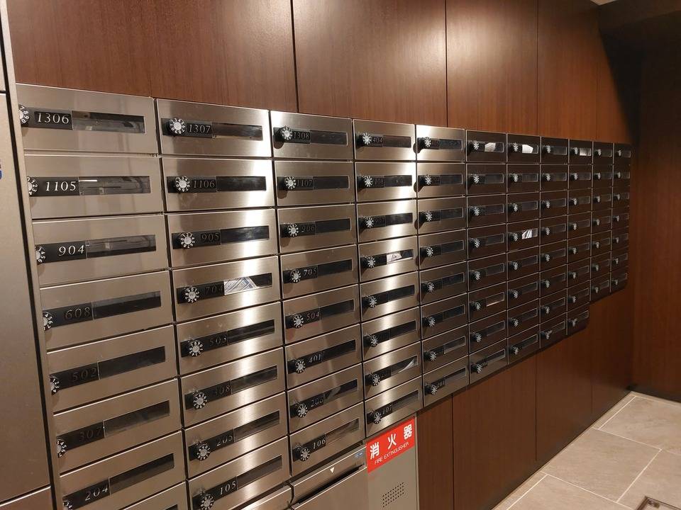 エントランス　メールBOX