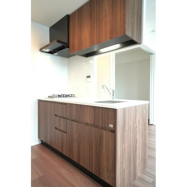 キッチン　※写真は同タイプ住戸です。