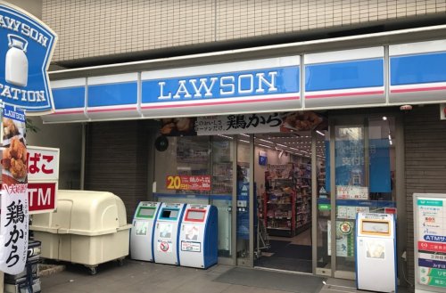 コンビニ　ローソン 新大久保店（コンビニ）まで153m