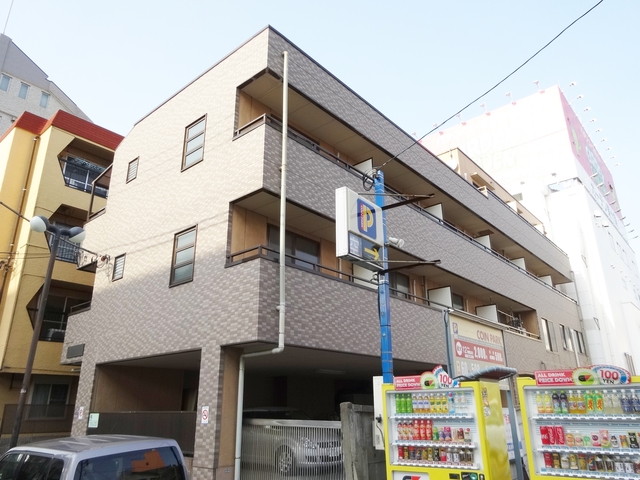 建物外観　綺麗に手入れされている清潔感ある外観です。