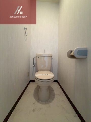 トイレ　落ち着いたトイレです