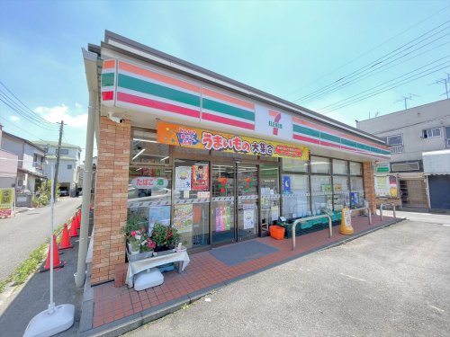 コンビニ　セブンイレブン　春日部一ノ割店（コンビニ）まで328m