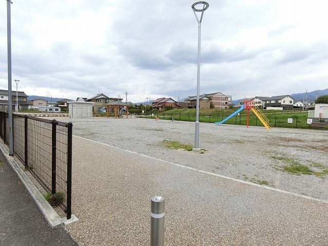 公園　昼飯東公園（公園）まで120m