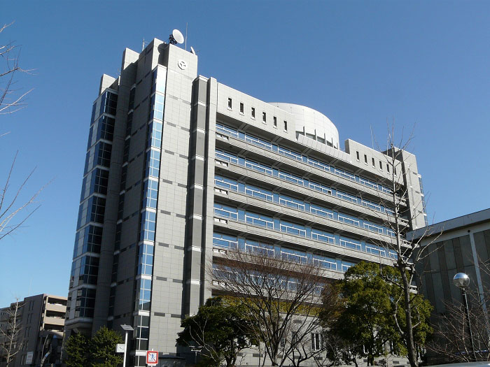 役所　八尾市役所（役所）まで350m
