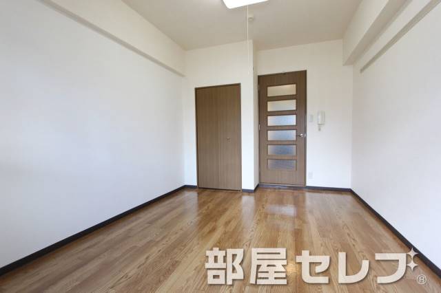 居室・リビング　キレイで明るいお部屋になります。
