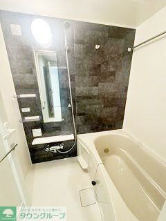 バス・シャワールーム　洗面