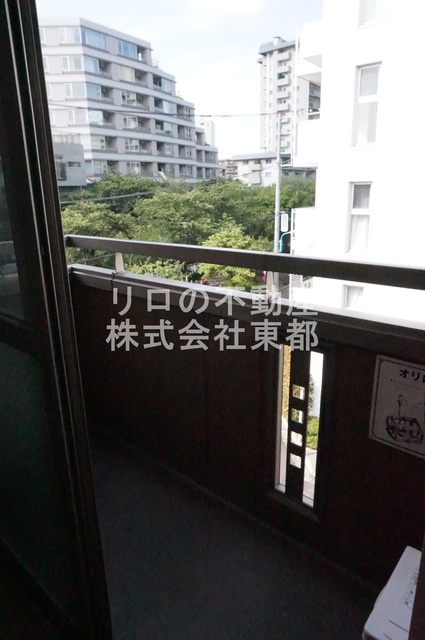 バルコニー　※過去に撮影した写真です。
