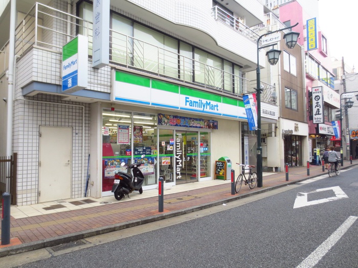 コンビニ　ファミリーマート大倉山一丁目店（コンビニ）まで264m