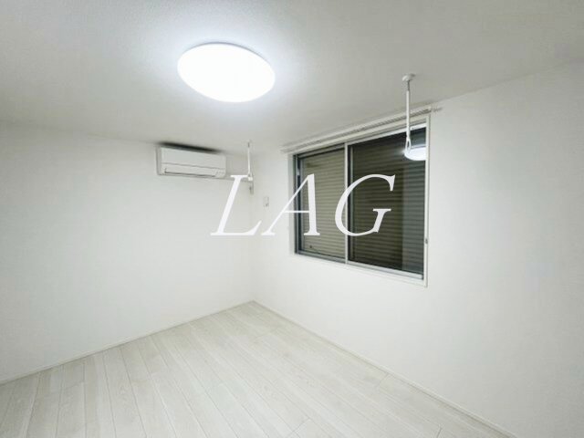 居室・リビング　洋室のお部屋です。（同一仕様）