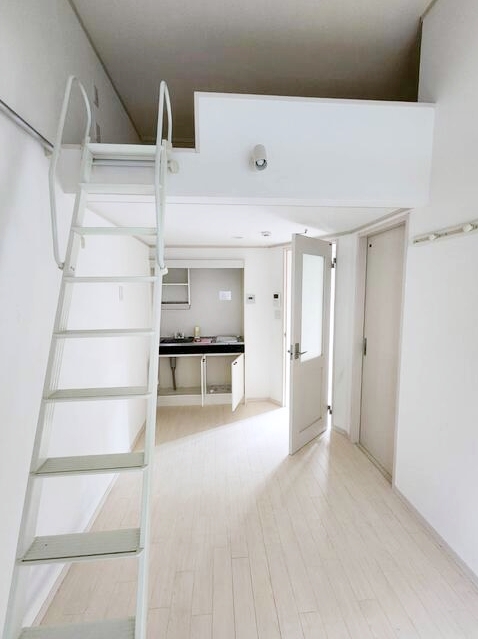 居室・リビング　開放感のあるゆったりとしたお部屋です♪