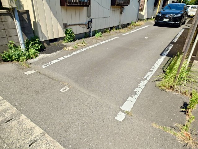 駐車場　駐車場2台無料