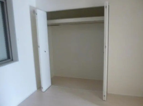 収納　別タイプ部屋　参考写真です