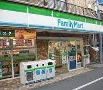 コンビニ　ファミリーマート 中落合三丁目目白通り店（コンビニ）まで92m