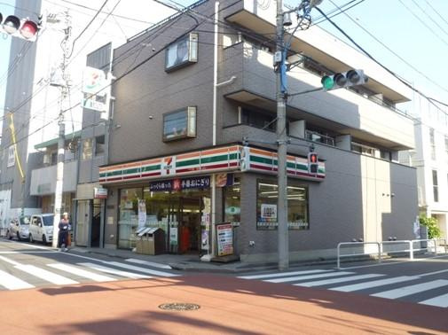 コンビニ　セブンイレブン 新宿西落合1の東店（コンビニ）まで240m