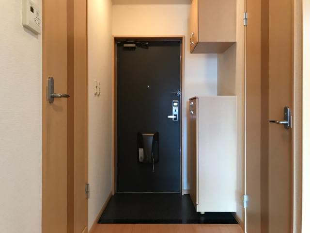 玄関　玄関