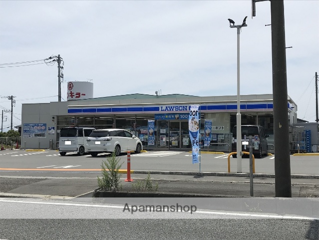 コンビニ　ローソン（コンビニ）まで917m