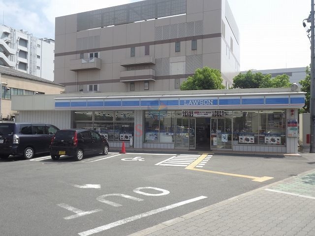 コンビニ　ローソン十三元今里三丁目店（コンビニ）まで554m