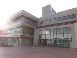 小学校　出雲市立荒木小学校（小学校）まで600m
