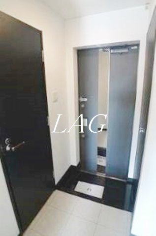 玄関　玄関です。