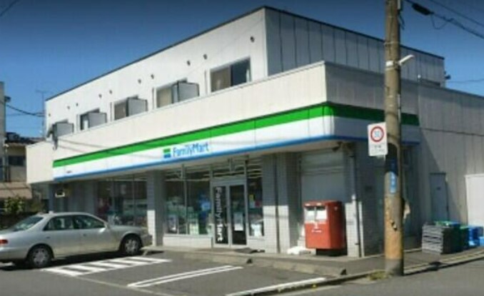 コンビニ　ファミリーマート 川崎殿町店（コンビニ）まで2419m