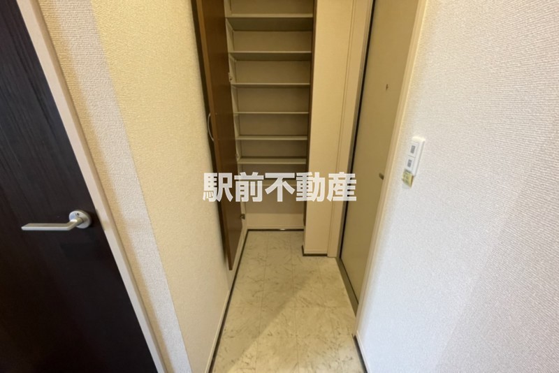 玄関　類似物件