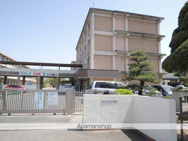 小学校　蒲小学校（小学校）まで504m
