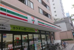 コンビニ　セブンイレブン向島店（コンビニ）まで268m