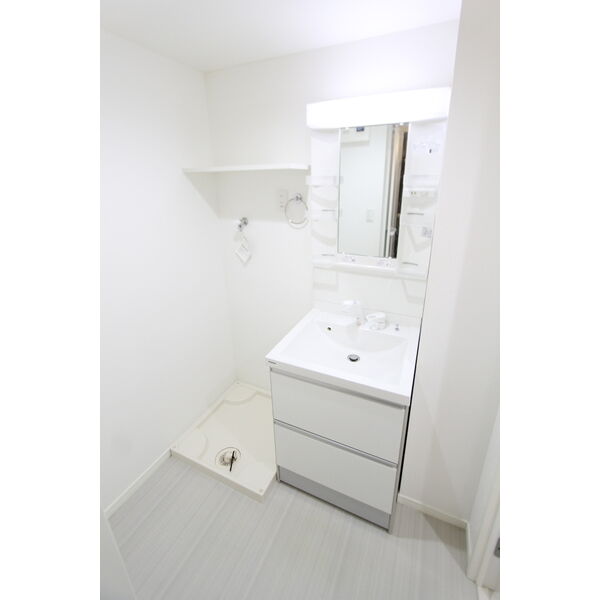 洗面設備　同タイプのお部屋の写真です。