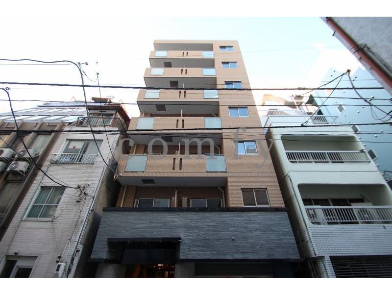 建物外観　２０１４年１２月竣工