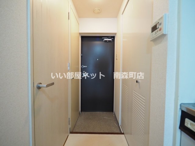 エトワール北梅田の玄関写真