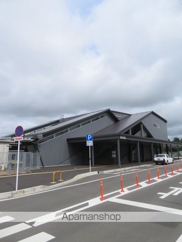 その他　榎戸駅（その他）まで7399m