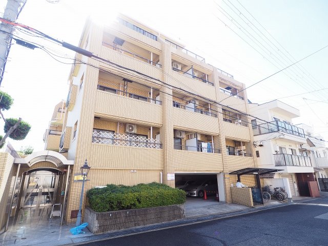 建物外観　外はこのようになっています
