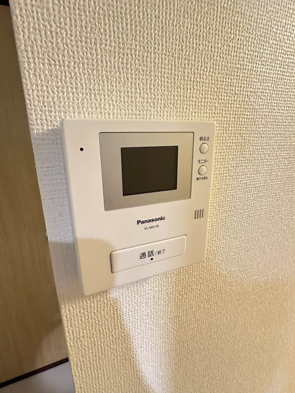 セキュリティ　ピンポンも顔が見えて安心！