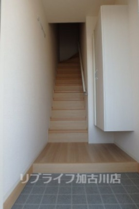 玄関　別の間取りのお部屋です