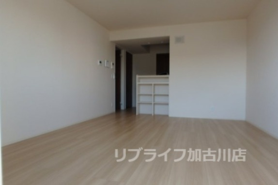 居室・リビング　別の間取りのお部屋です