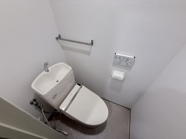 リバーハイツのトイレ写真
