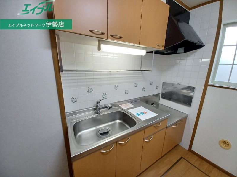 キッチン　同型反転参考写真です