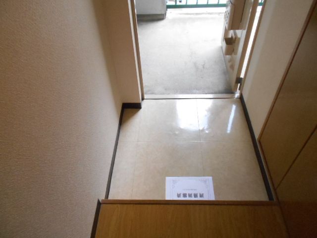 第一マンションの玄関写真