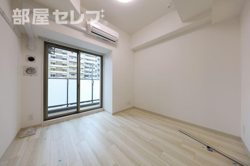 エステムコート名古屋新栄アクシスの居間写真