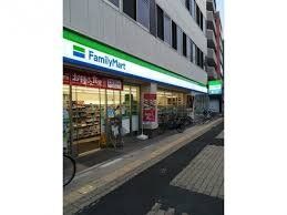 コンビニ　ファミリーマート鶴橋駅北店（コンビニ）まで270m